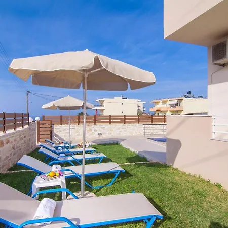 7 Bedroom With Pool, 700m From The Beach! Prinos (Crete)